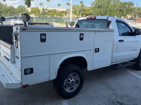 Used 2017 Chevrolet Silverado 2500 W/T w/ WT Fleet Convenience Package RWD image 5