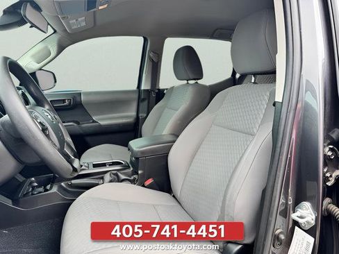 Used 2023 Toyota Tacoma SR AWD/4WD image 12