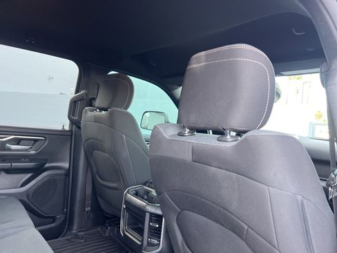 Used 2021 RAM 1500 Big Horn image 24
