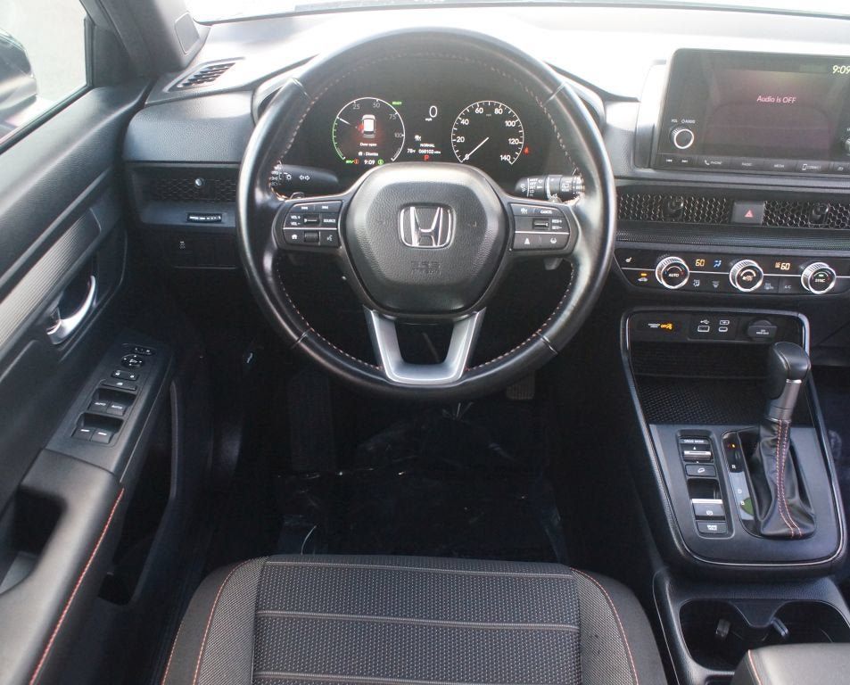 Used 2025 Honda CR-V Sport image 5