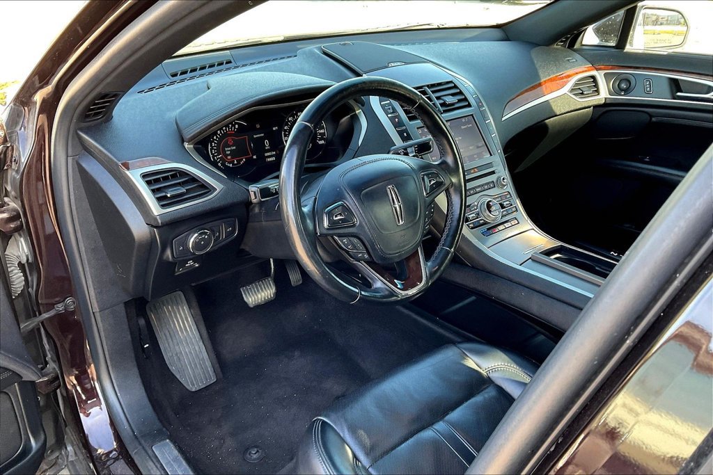 Used 2020 Lincoln MKZ Reserve w/ Elements Package FWD image 22