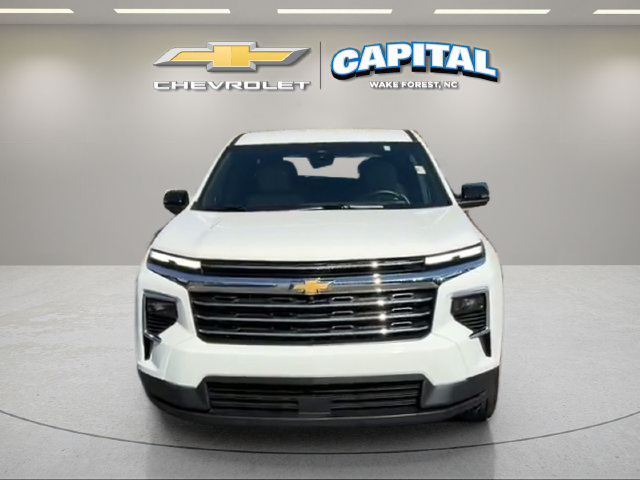 Used 2026 Chevrolet Traverse LT w/ Driver Confidence Package FWD image 9