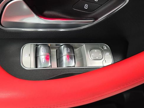 Used 2025 Mercedes-Benz GLE 53 AMG 4MATIC image 23