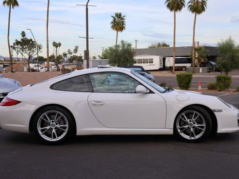 Used 2009 Porsche 911 Carrera image 13
