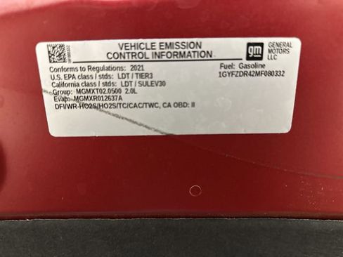 Used 2021 Cadillac XT4 Premium Luxury w/ Cold Weather Package image 29