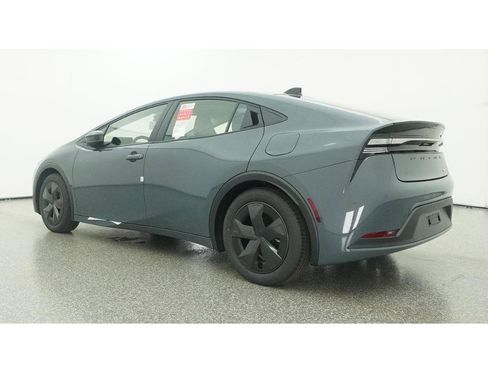 New 2026 Toyota Prius Plug-In Hybrid image 21