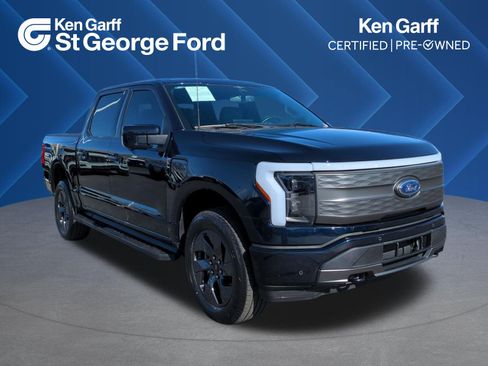 Used 2023 Ford F150 Lightning Lariat w/ Max Trailer Tow Package image 1
