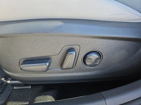 Certified 2023 Hyundai Kona SEL w/ Convenience Package image 33