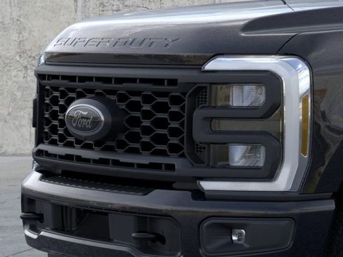 New 2025 Ford F350 Lariat w/ Lariat Ultimate Package image 17