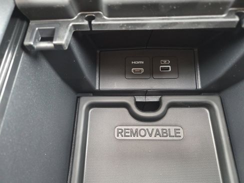 New 2026 Honda Odyssey Touring image 34