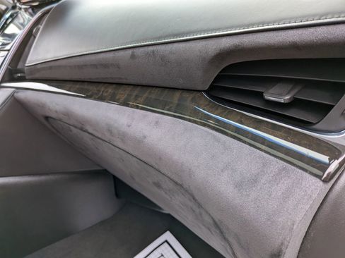 Used 2017 Cadillac Escalade Platinum AWD/4WD image 61