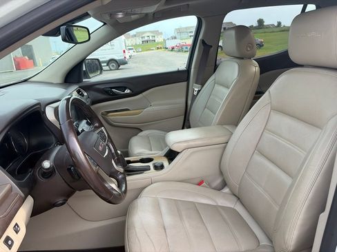 Used 2018 GMC Acadia Denali AWD/4WD image 8