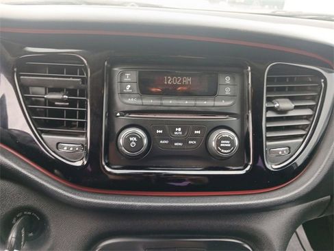 Used 2015 Dodge Dart SXT image 22
