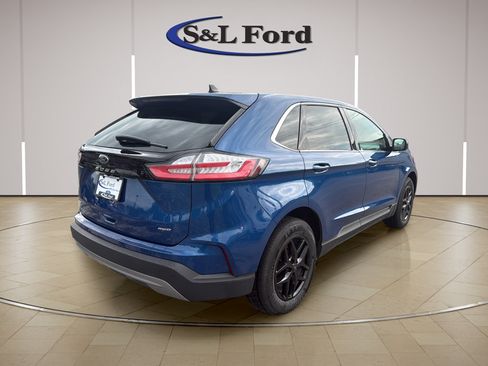 Certified 2024 Ford Edge SEL AWD/4WD image 7