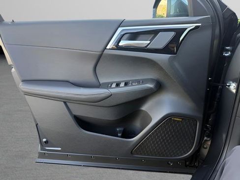 New 2026 Mitsubishi Outlander SE image 11