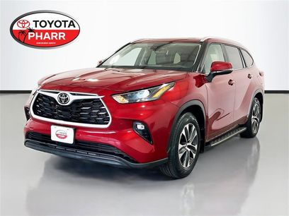 Used 2024 Toyota Highlander XLE