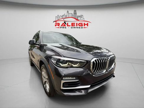 Used 2021 BMW X5 xDrive40i w/ Premium Package image 5