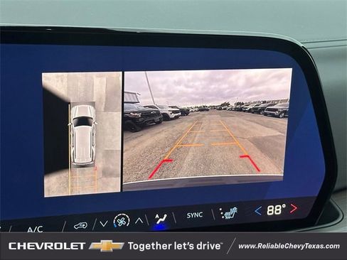 New 2026 Chevrolet Suburban LT w/ Comfort Package image 18