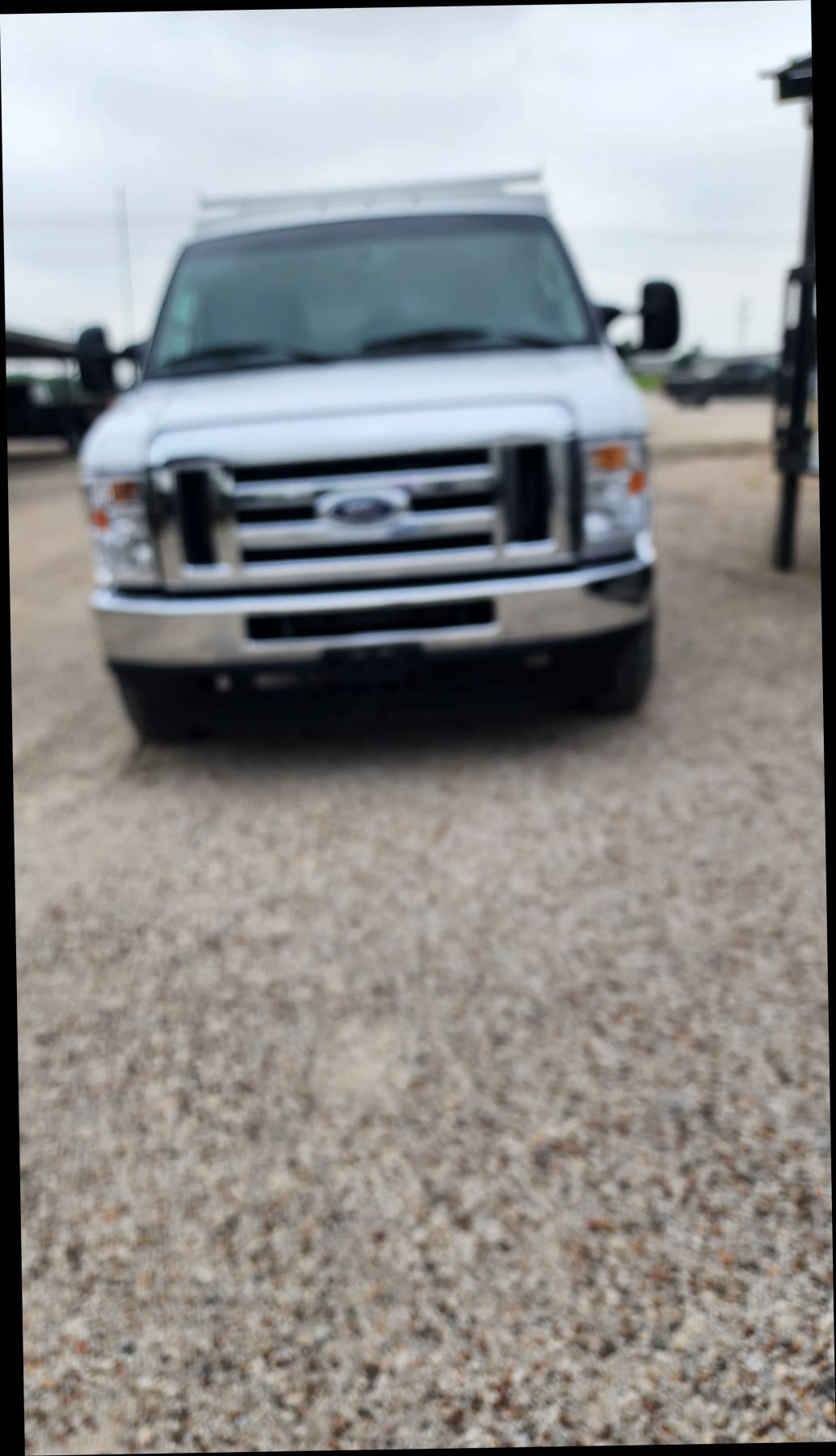 Used 2024 Ford E-350 and Econoline 350 Super Duty w/ Power Windows & Locks Group RWD image 4