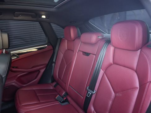 Certified 2024 Porsche Macan Turbo AWD/4WD image 19
