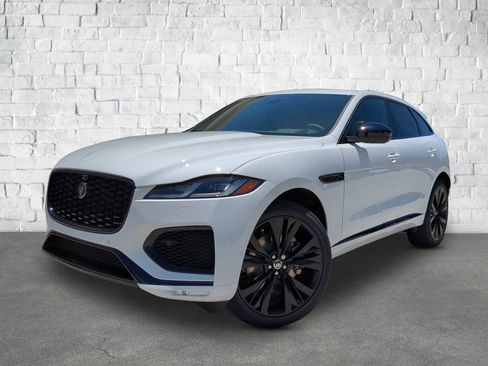 New 2026 Jaguar F-PACE R-Dynamic S image 2