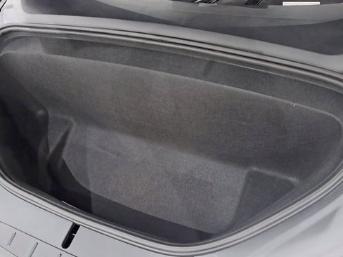 Used 2022 Tesla Model X Plaid image 32