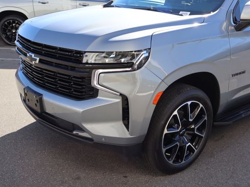 Certified 2024 Chevrolet Tahoe RST w/ Luxury Package image 6