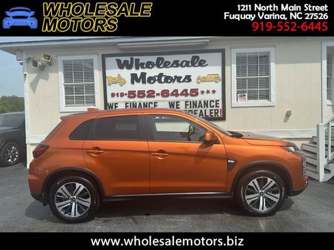 Used 2024 Mitsubishi Outlander Sport ES image 1