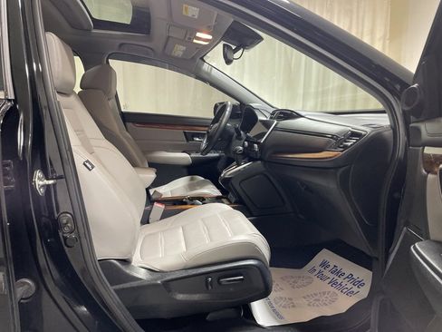 Used 2020 Honda CR-V Touring image 14