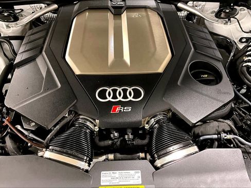 Used 2025 Audi RS 6 performance image 34