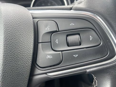 Used 2021 Buick Encore GX Select w/ Sport Touring Package image 19