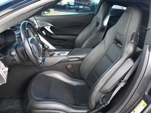 Used 2017 Chevrolet Corvette Grand Sport image 16