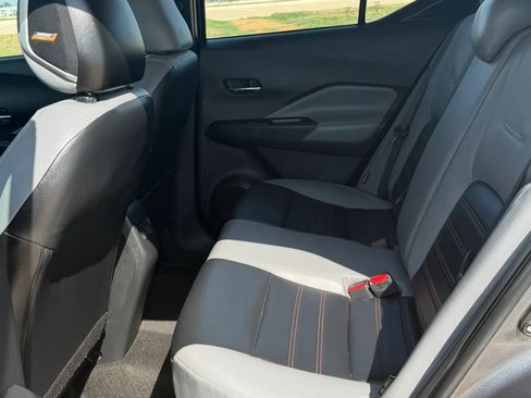 Used 2023 Nissan Kicks SR w/ SR Premium Package FWD image 28