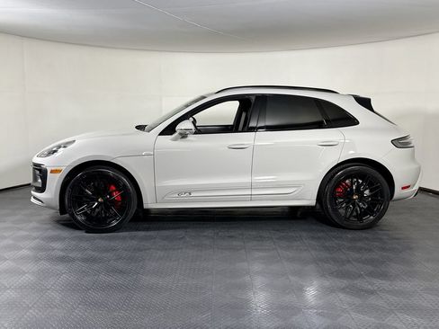 Certified 2023 Porsche Macan GTS AWD/4WD image 2