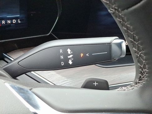 New 2026 Chevrolet Tahoe LS image 7