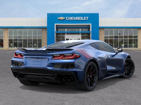 New 2027 Chevrolet Corvette Grand Sport w/ Z52 Sport Performance Package RWD image 4