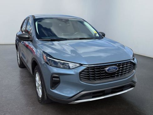 Used 2024 Ford Escape Active AWD/4WD image 7