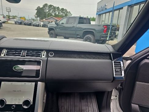 Used 2019 Land Rover Range Rover Long Wheelbase Supercharged AWD/4WD image 54