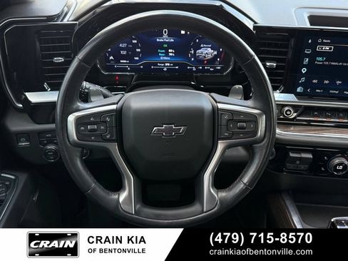 Used 2022 Chevrolet Silverado 1500 RST w/ Redline Edition AWD/4WD image 26
