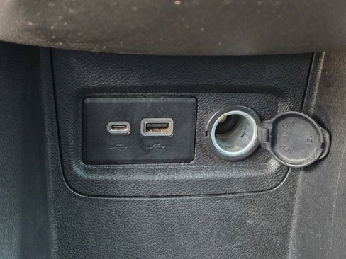 Used 2021 Chevrolet Spark LS FWD image 18