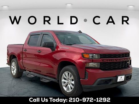 Used 2020 Chevrolet Silverado 1500 Custom w/ Custom Value Package image 9