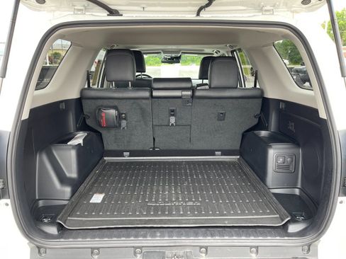Used 2023 Toyota 4Runner Limited AWD/4WD image 17