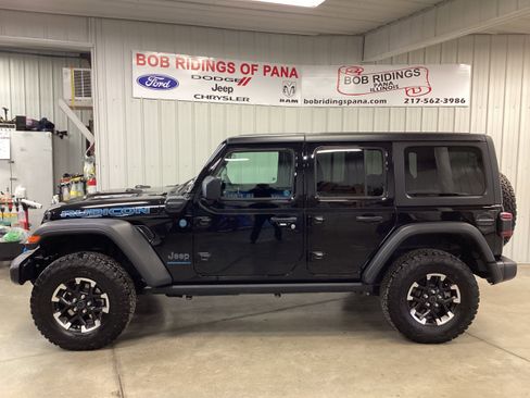 Used 2025 Jeep Wrangler Unlimited Rubicon 4xe w/ Safety Group image 2