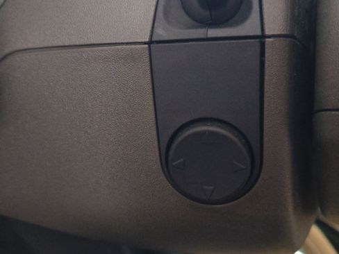 Used 2024 Lincoln Nautilus Reserve w/ Equipment Group 202A image 14