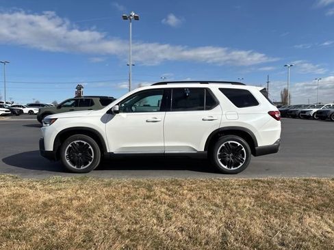 New 2026 Honda Pilot image 6