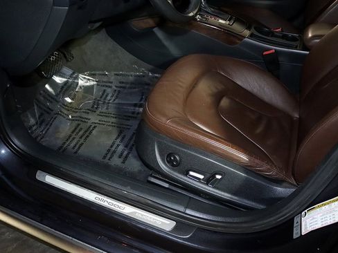 Used 2014 Audi A4 Premium w/ Lighting Package image 22