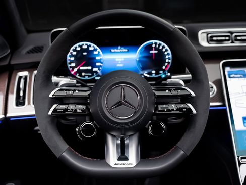 Used 2024 Mercedes-Benz S 63 AMG S image 47