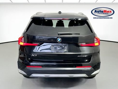 Used 2025 BMW X1 xDrive28i image 8