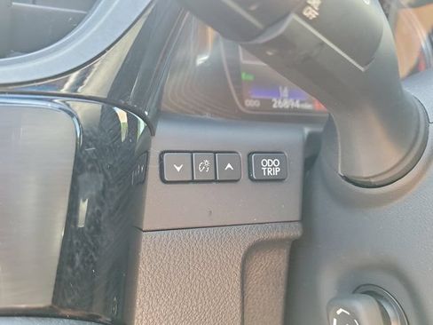 Used 2024 Lexus ES 350 w/ Premium Package FWD image 24