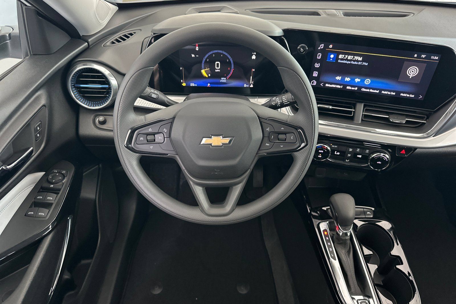 New 2026 Chevrolet Trax LT FWD image 14